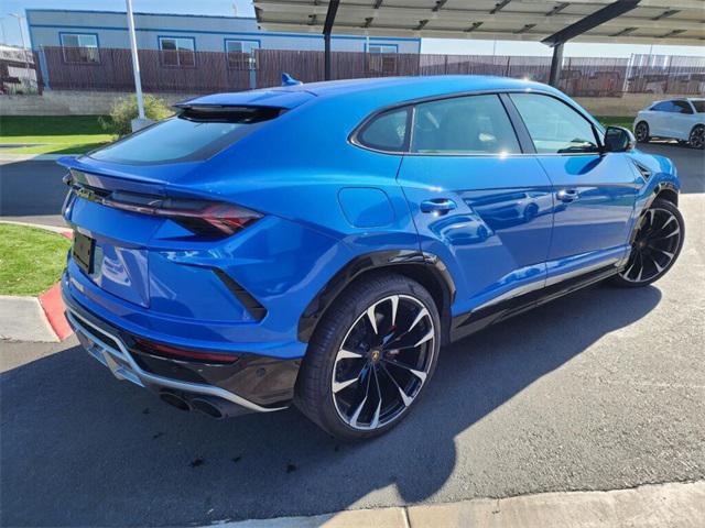 used 2021 Lamborghini Urus car, priced at $182,908