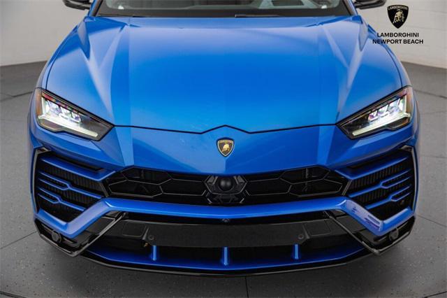 used 2021 Lamborghini Urus car, priced at $187,318