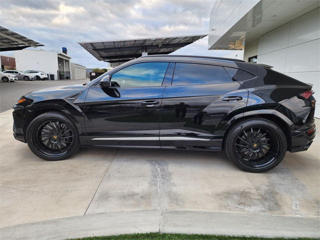 used 2020 Lamborghini Urus car, priced at $187,272