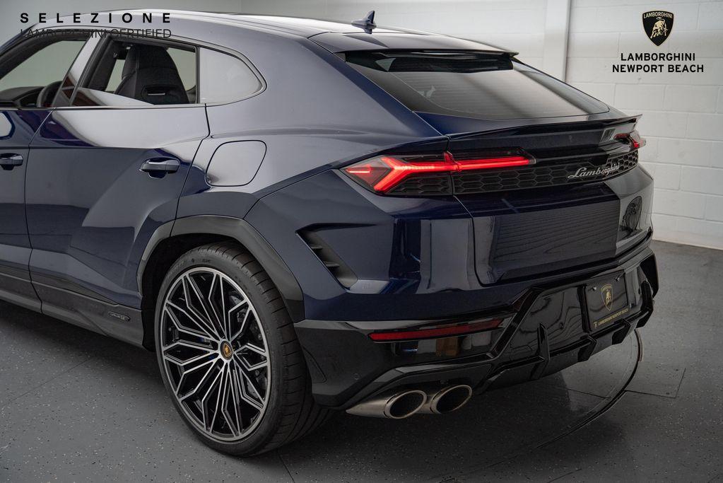 used 2025 Lamborghini Urus car, priced at $333,988