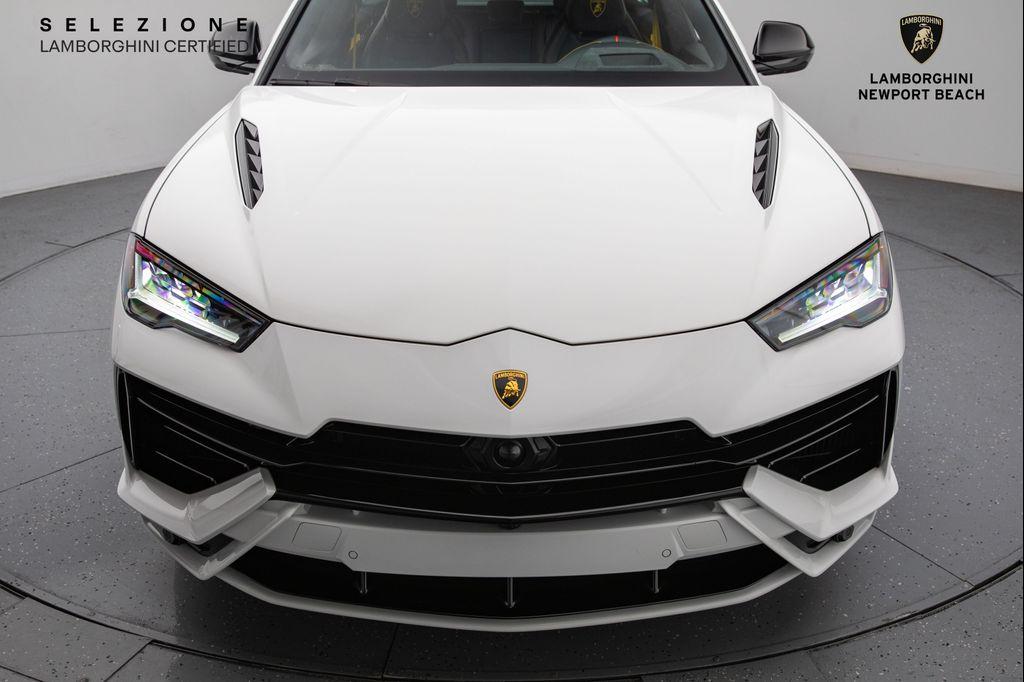 used 2023 Lamborghini Urus car, priced at $249,988