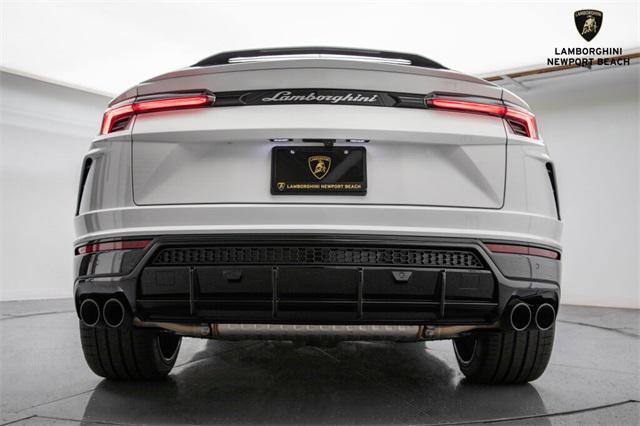 used 2022 Lamborghini Urus car, priced at $235,968