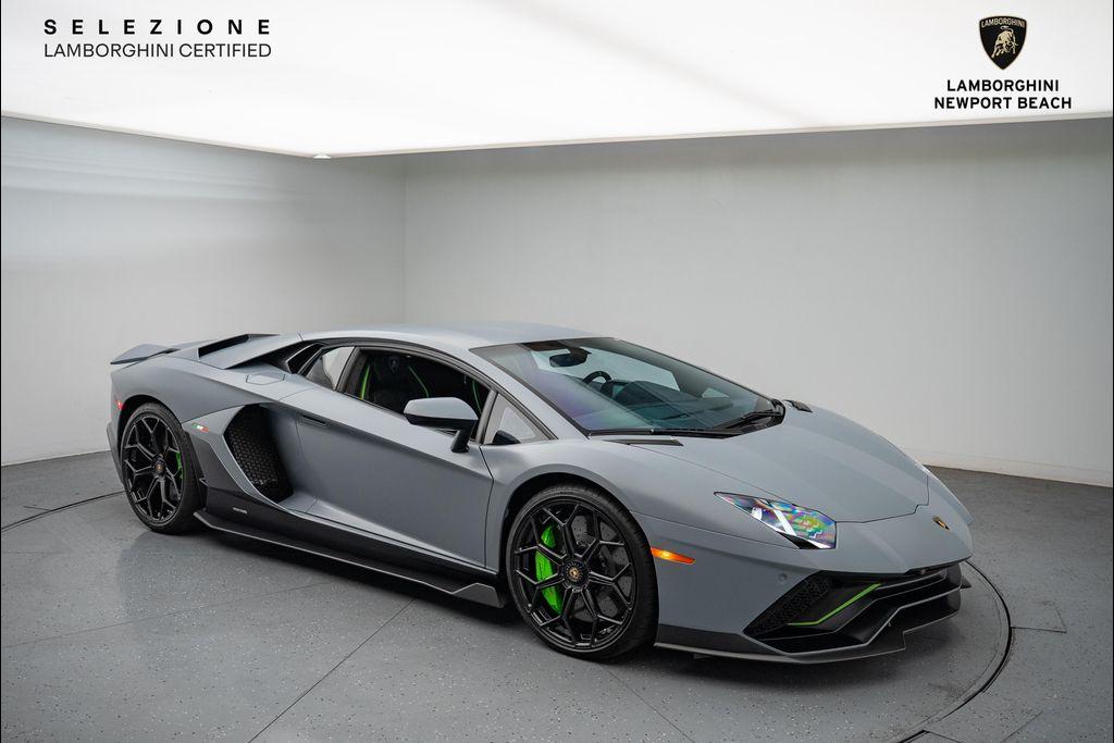 used 2022 Lamborghini Aventador SVJ car, priced at $688,906