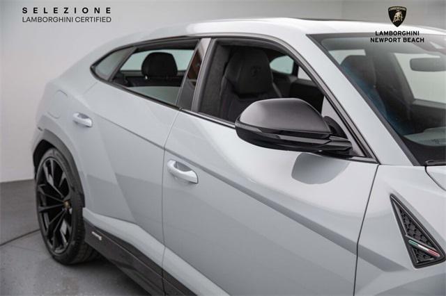 used 2024 Lamborghini Urus car, priced at $269,998