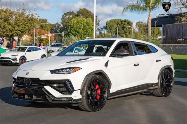 used 2023 Lamborghini Urus car, priced at $289,999