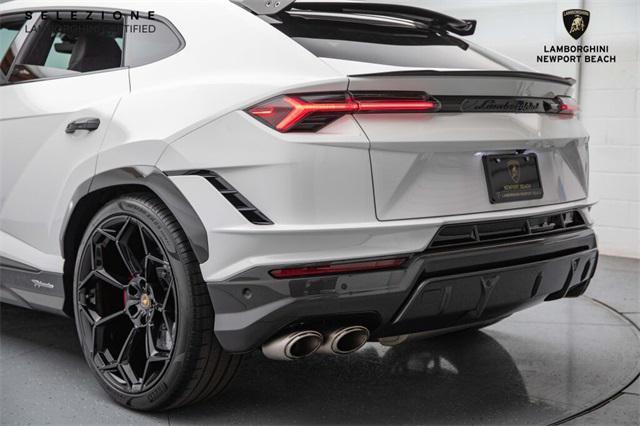 used 2023 Lamborghini Urus car, priced at $293,788