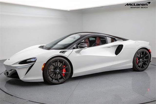 used 2023 McLaren Artura car, priced at $211,798