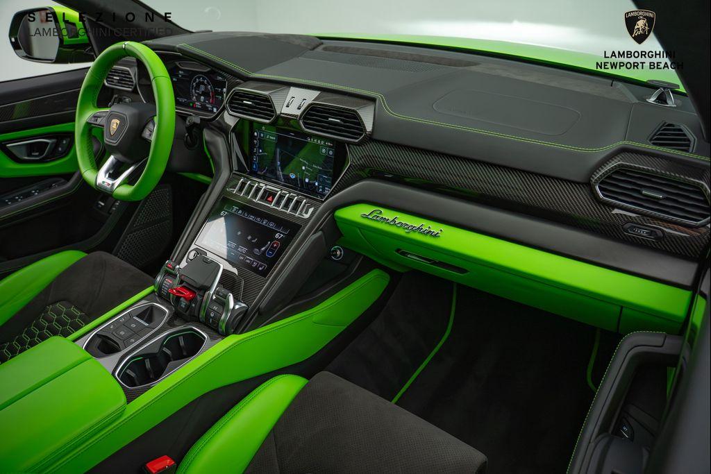 used 2022 Lamborghini Urus car, priced at $239,308