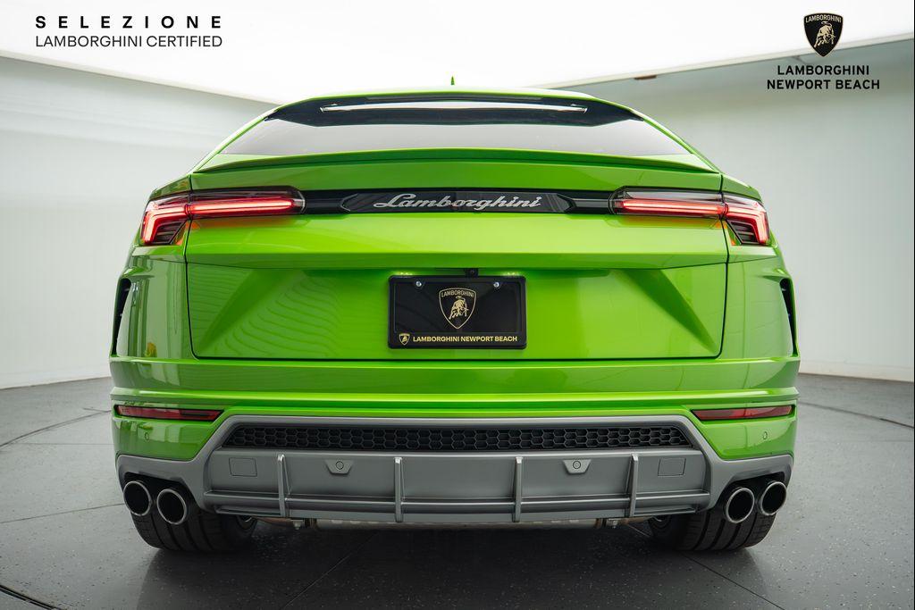 used 2022 Lamborghini Urus car, priced at $239,308
