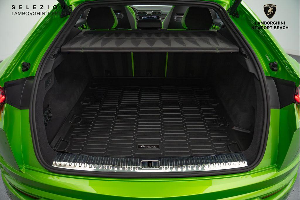 used 2022 Lamborghini Urus car, priced at $239,308