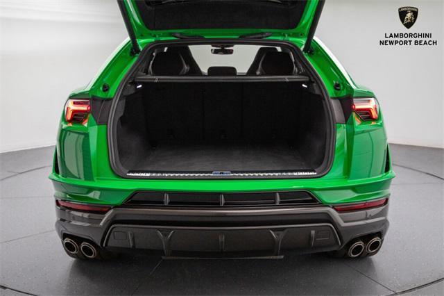 used 2023 Lamborghini Urus car, priced at $299,731