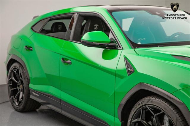 used 2023 Lamborghini Urus car, priced at $299,731