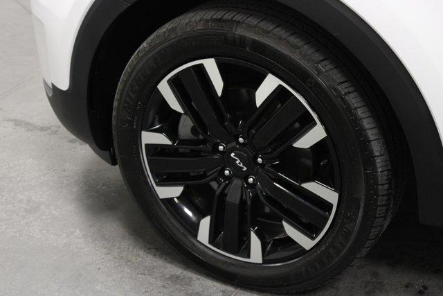 used 2024 Kia Telluride car, priced at $43,462