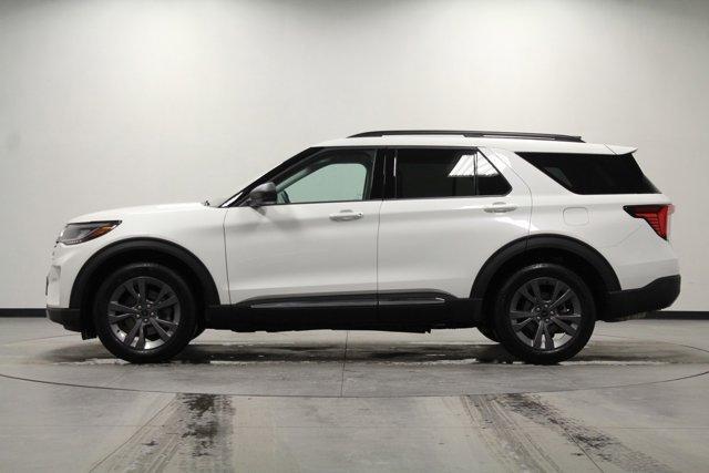 new 2025 Ford Explorer car, priced at $45,662