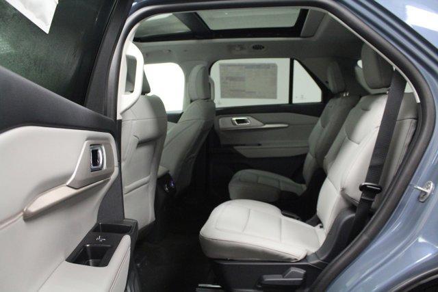 new 2025 Ford Explorer car, priced at $46,862