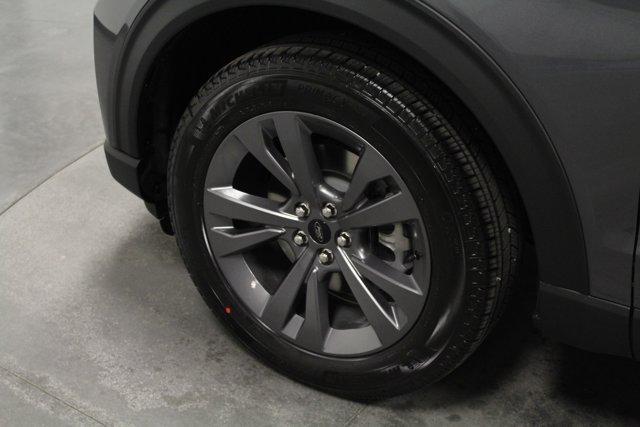 new 2025 Ford Explorer car, priced at $45,043