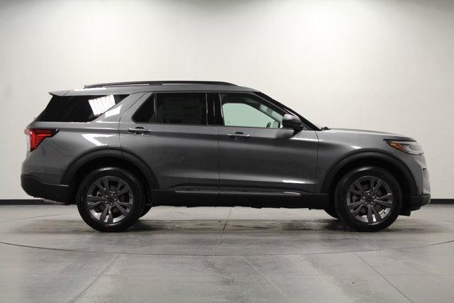 new 2025 Ford Explorer car, priced at $45,043