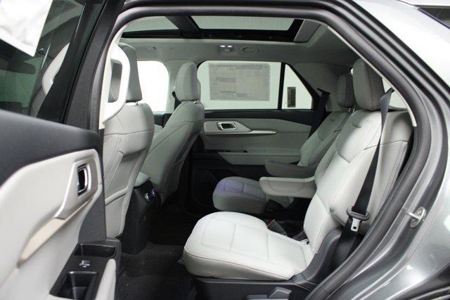 new 2025 Ford Explorer car, priced at $47,162