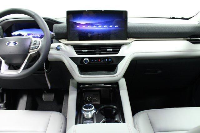 new 2025 Ford Explorer car, priced at $47,162