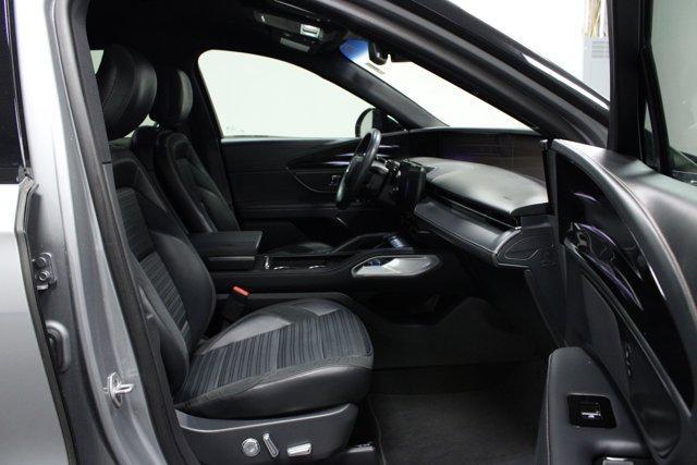 used 2024 Lincoln Nautilus car, priced at $49,962