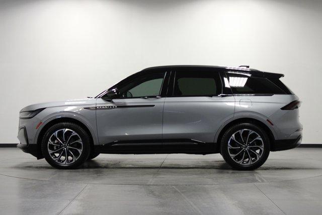 used 2024 Lincoln Nautilus car, priced at $49,962