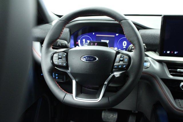 new 2025 Ford Explorer car, priced at $48,784