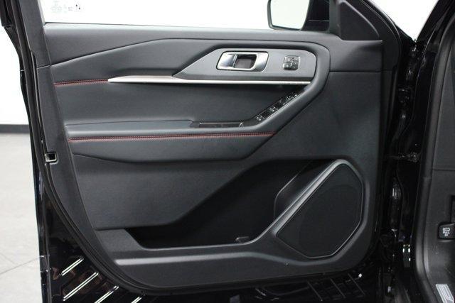 new 2025 Ford Explorer car, priced at $48,784