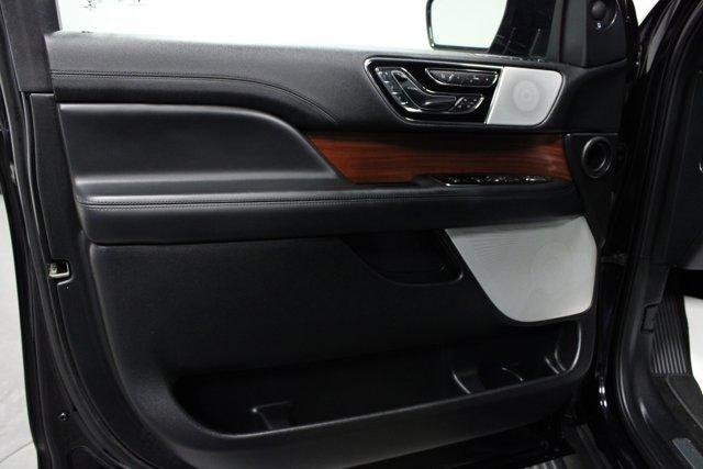 used 2021 Lincoln Navigator car, priced at $39,962