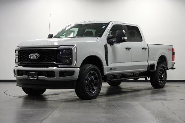 new 2025 Ford F-250 car, priced at $66,662