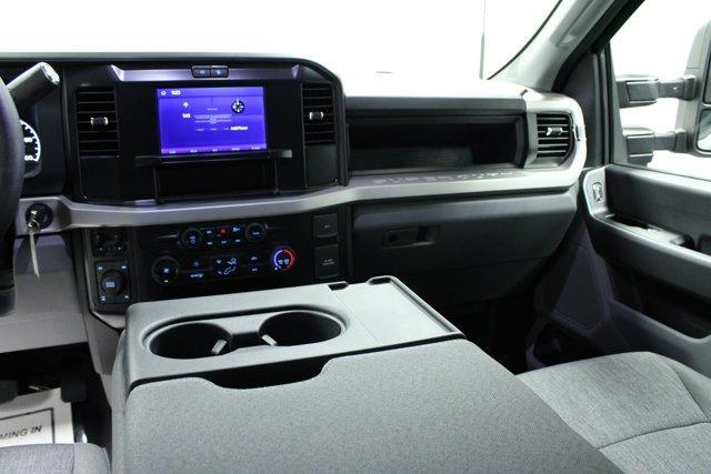 new 2025 Ford F-250 car, priced at $66,662