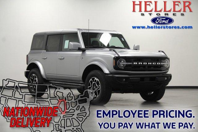 new 2024 Ford Bronco car, priced at $49,332