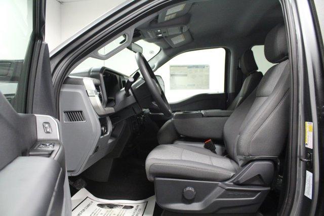 new 2025 Ford F-250 car, priced at $70,262