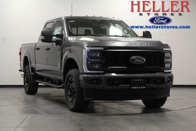 new 2025 Ford F-250 car, priced at $70,262