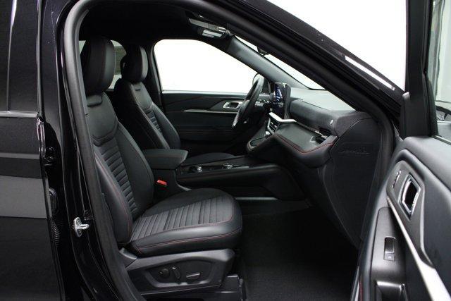new 2025 Ford Explorer car, priced at $45,151