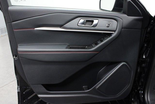 new 2025 Ford Explorer car, priced at $45,151