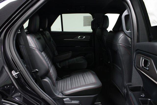 new 2025 Ford Explorer car, priced at $45,151