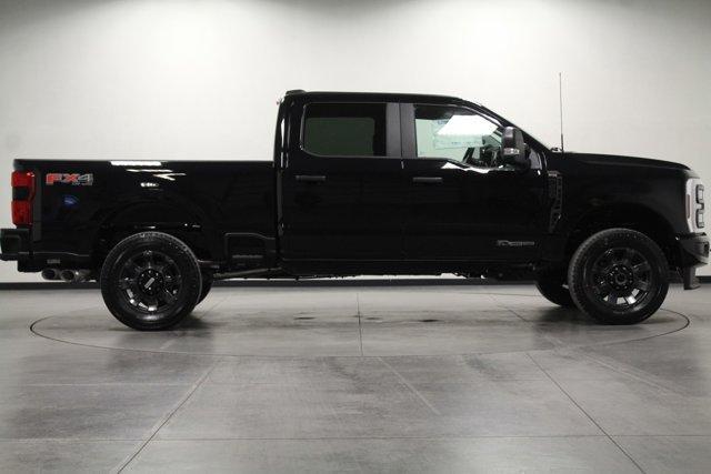 new 2024 Ford F-250 car, priced at $65,062