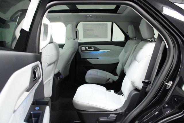 new 2025 Ford Explorer car, priced at $57,362