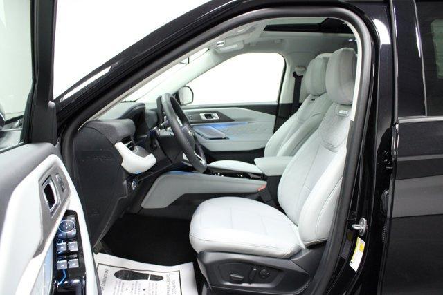 new 2025 Ford Explorer car, priced at $57,362