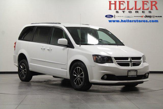 used 2017 Dodge Grand Caravan car