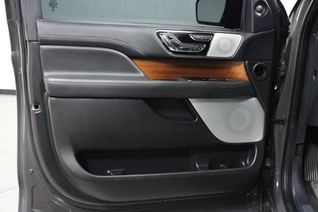 used 2022 Lincoln Navigator L car, priced at $69,562