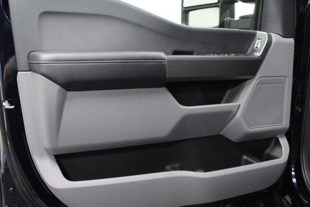 new 2025 Ford F-250 car, priced at $67,362