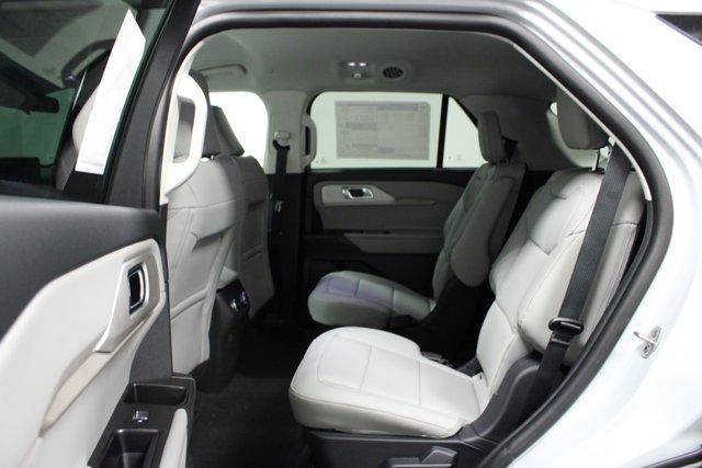 new 2025 Ford Explorer car, priced at $45,662
