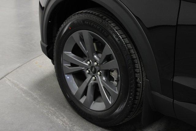 new 2025 Ford Explorer car, priced at $44,907