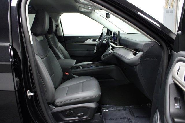 new 2025 Ford Explorer car, priced at $44,907