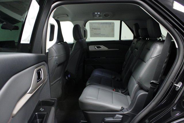 new 2025 Ford Explorer car, priced at $44,907