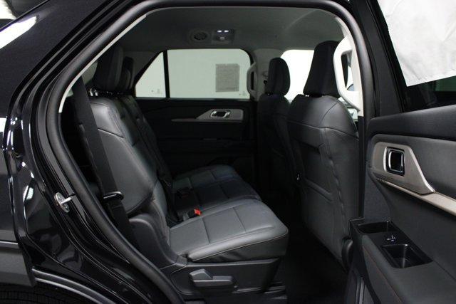 new 2025 Ford Explorer car, priced at $44,907