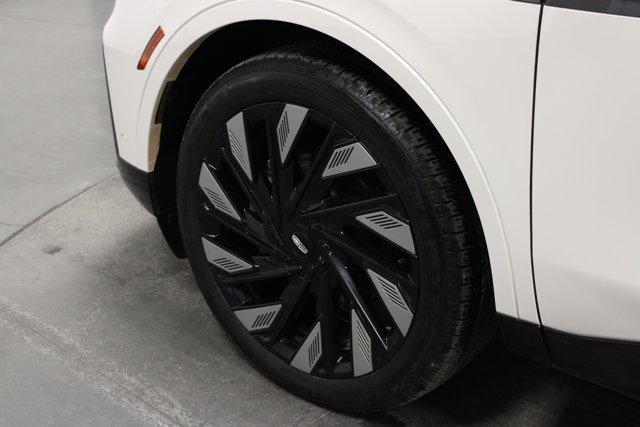 used 2024 Lincoln Nautilus car, priced at $50,962