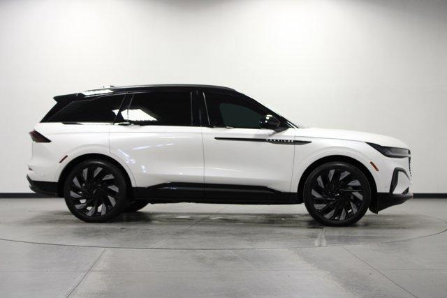 used 2024 Lincoln Nautilus car, priced at $50,962