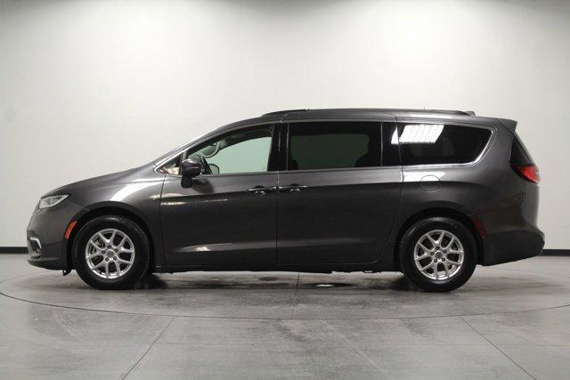 used 2022 Chrysler Pacifica car, priced at $20,962